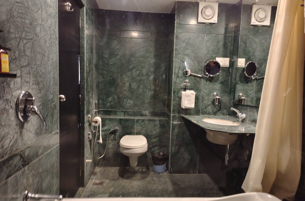 Club Room - Photo 2