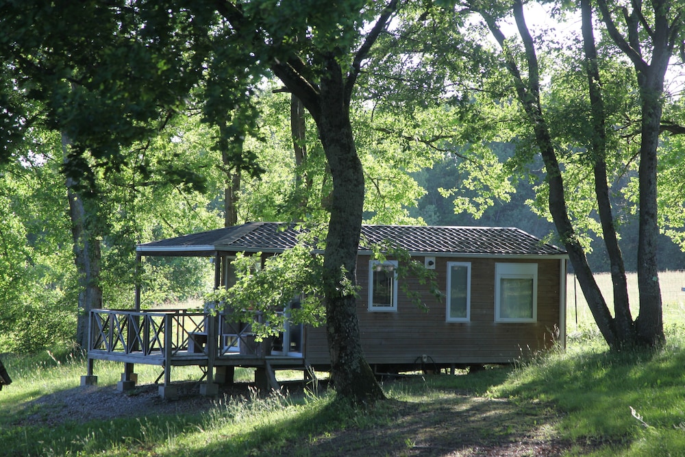 Standard Mobile Home - Photo 10