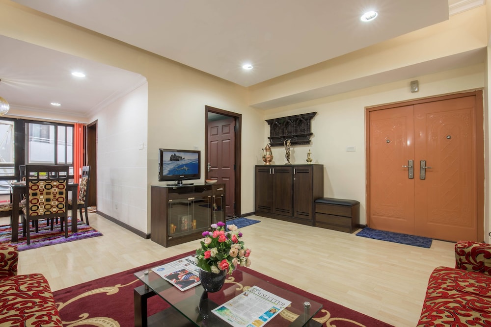 Deluxe Apartment, 2 Bedrooms, Kitchen, City View photo 3