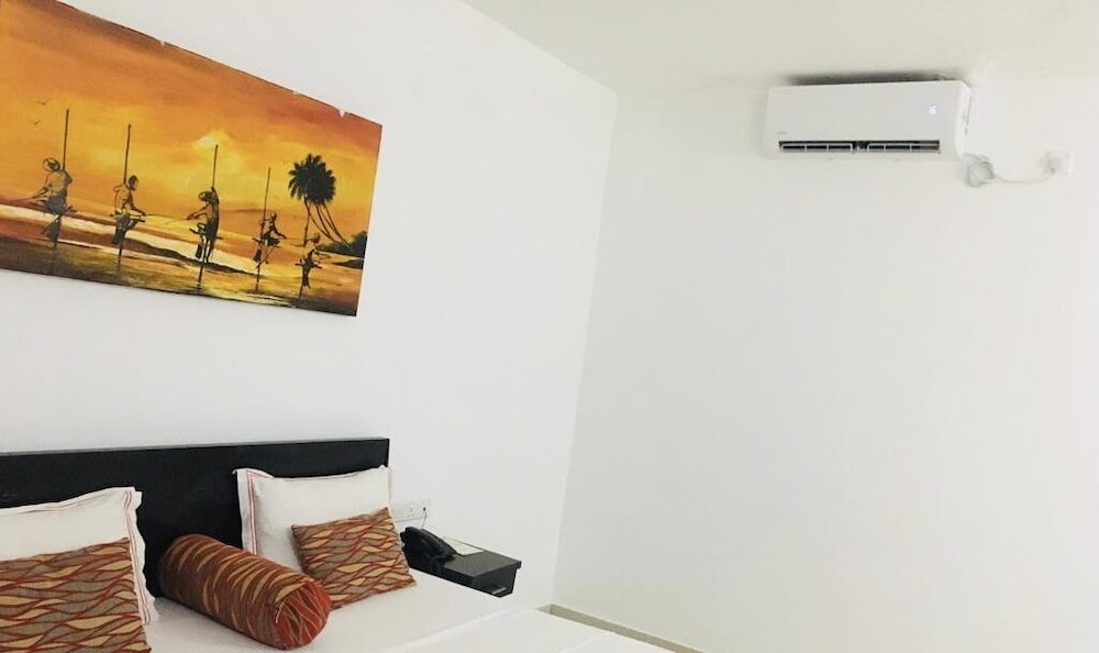 Deluxe Double Room, Balcony, Beach View photo 3