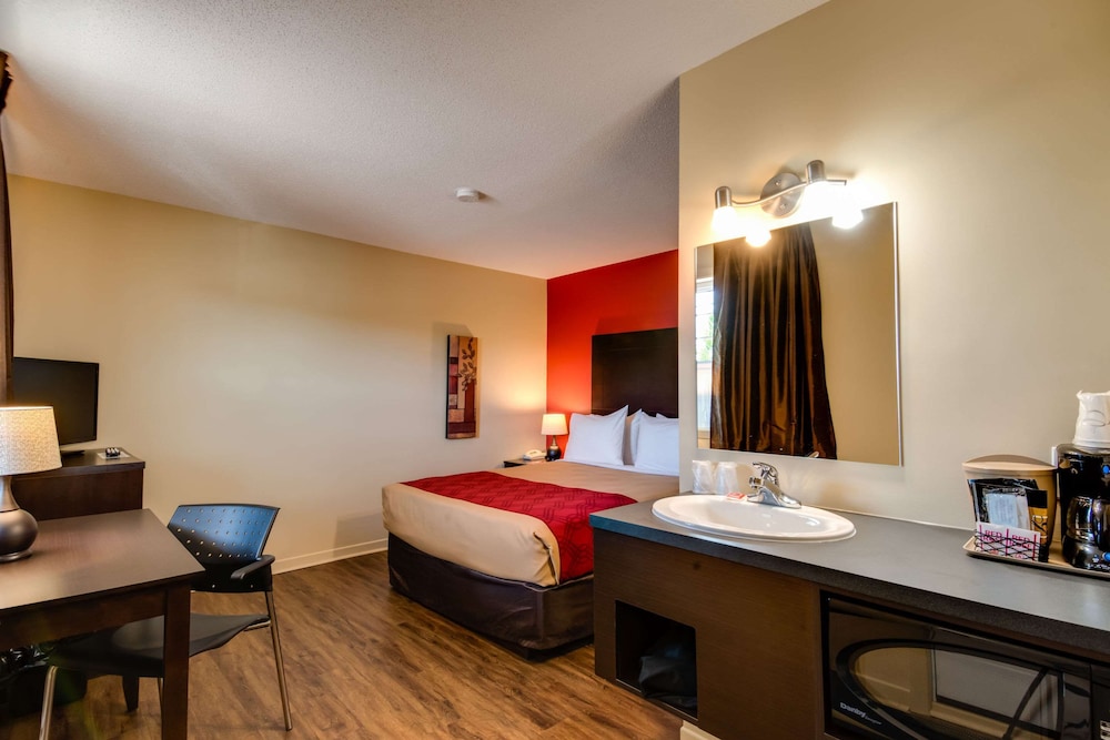 Standard Room, 1 Queen Bed, Non Smoking, Annex Building (MOTEL Building) - Photo 1