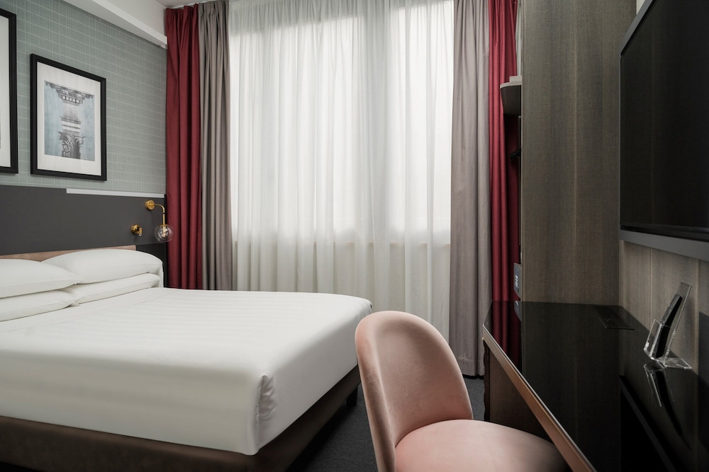 Basic Double Room photo 1