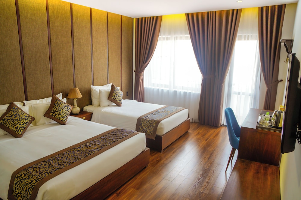 Deluxe Triple Room - Photo 6