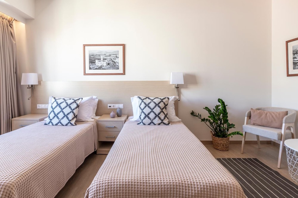 Classic Twin Room
