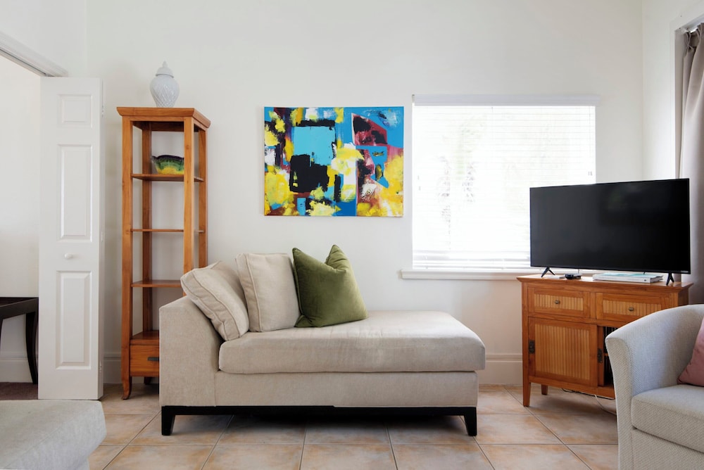 Suite, 2 Bedrooms photo 3