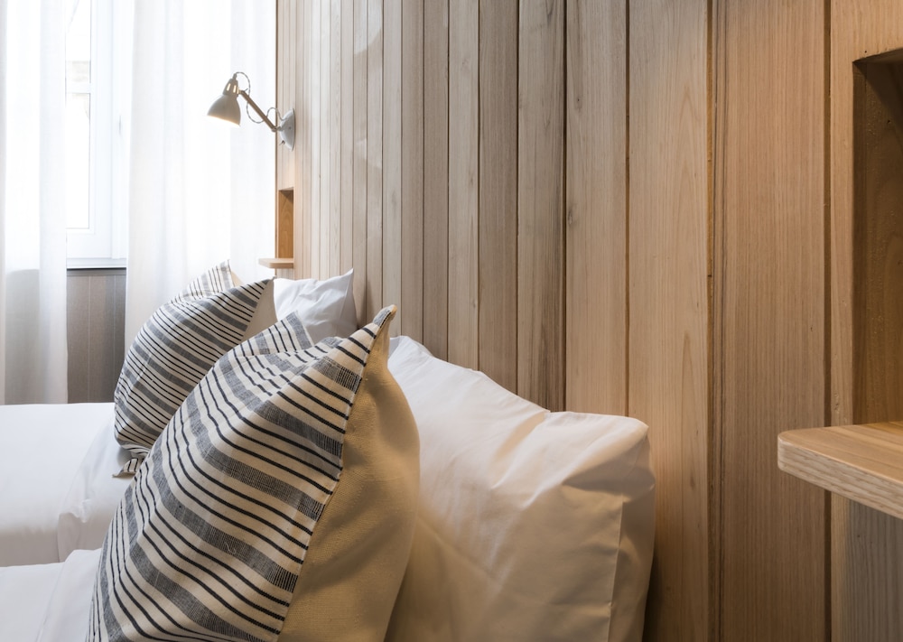 Double or Twin Room - Photo 12