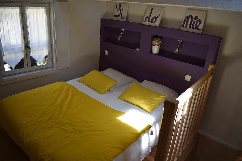 Quadruple Room, Private Bathroom, Garden View (SIDONIE) photo 2