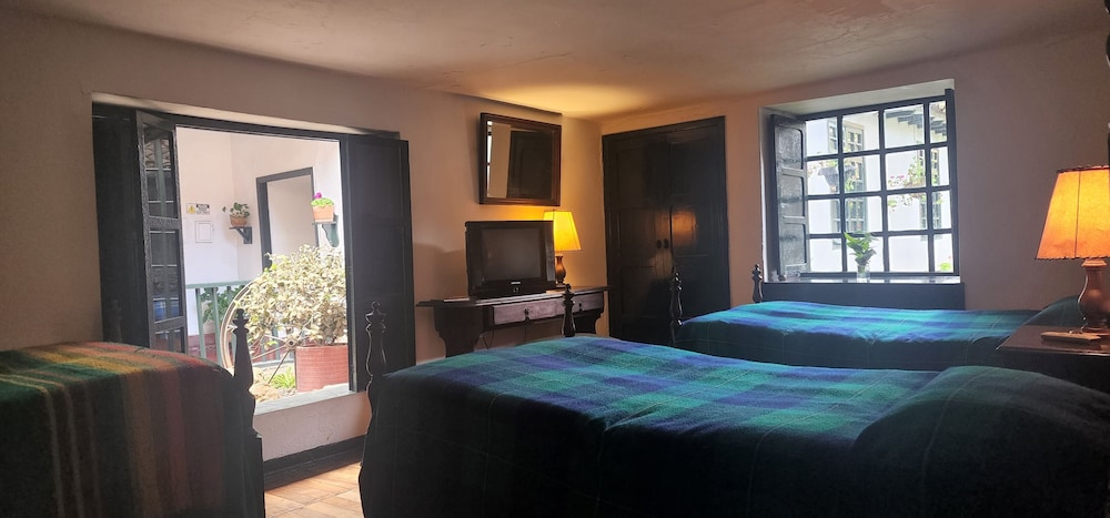 Standard Triple Room photo 3