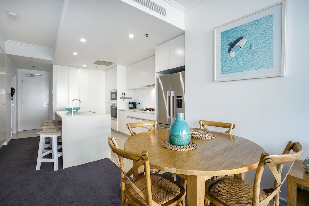 Apartment, 2 Bedrooms, Ocean View - Photo 9