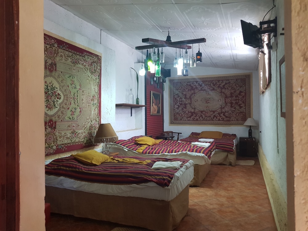 Family Room, Multiple Beds photo 1