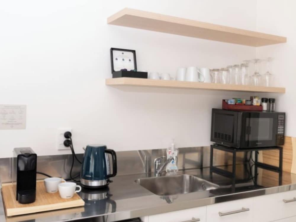 1 Bedroom Apartment Plus photo 3