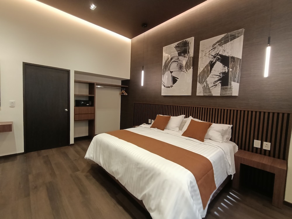 Superior Studio Suite photo 2