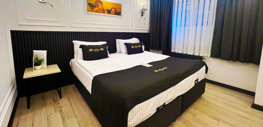 Economy Double or Twin Room photo 1