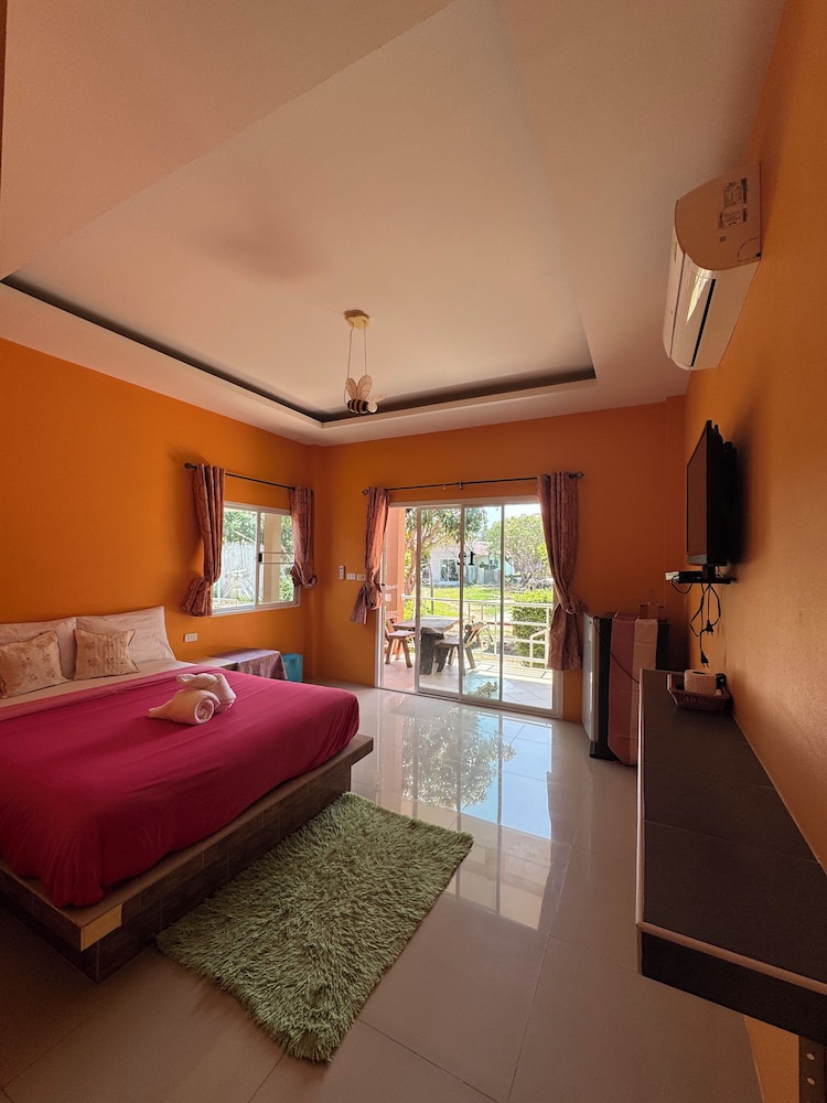 Standard Double Room - Photo 10