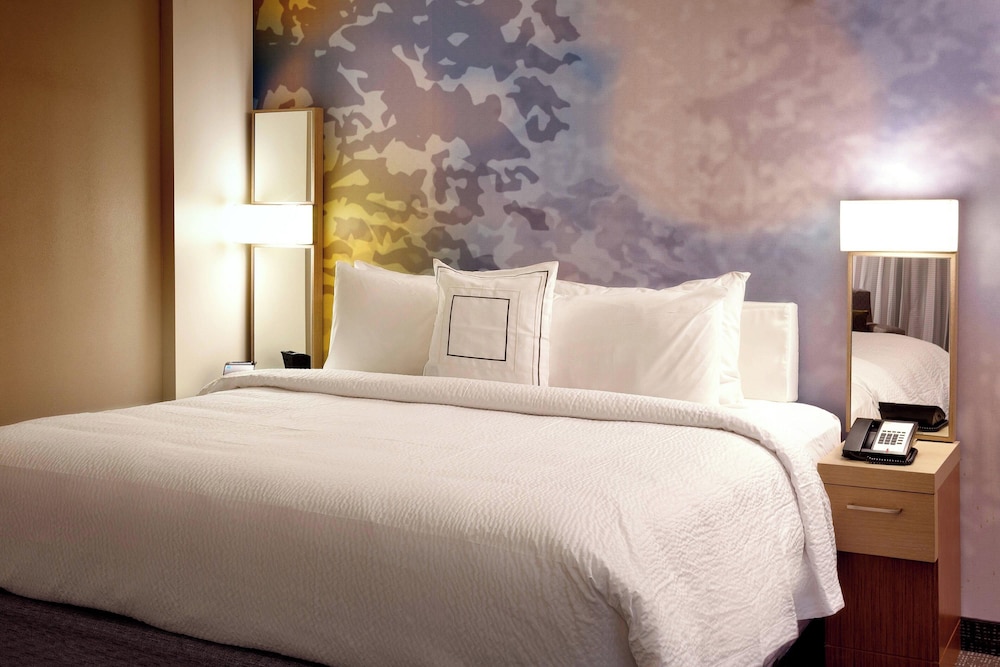 Executive Room, 1 King Bed with Sofa bed - Photo 3