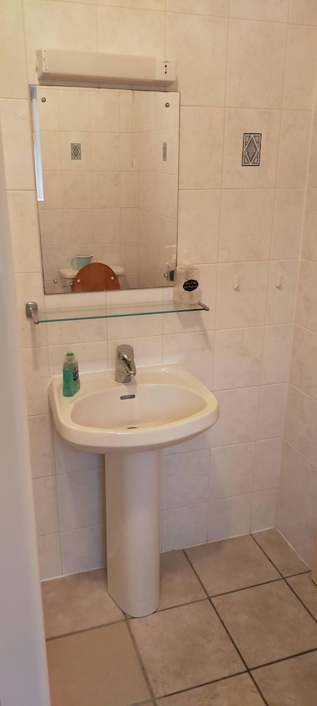 Exclusive Apartment, Ensuite, Garden View (Family) photo 2