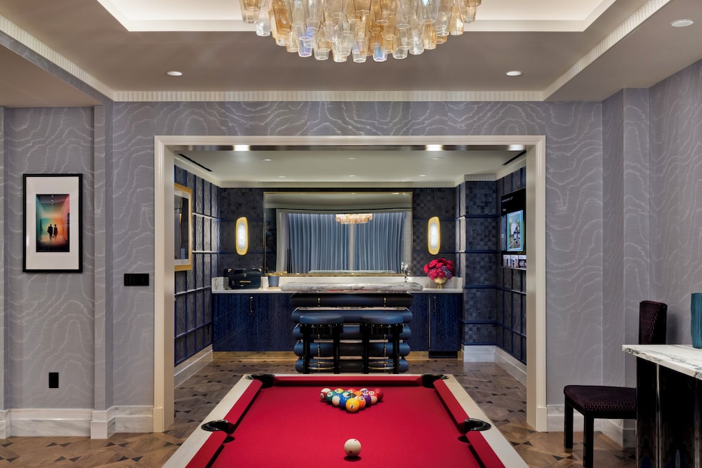 Fleur de Lis Crown Penthouse - Photo 2