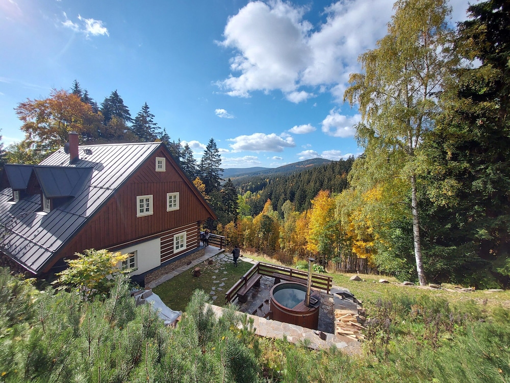 Villa photo 1