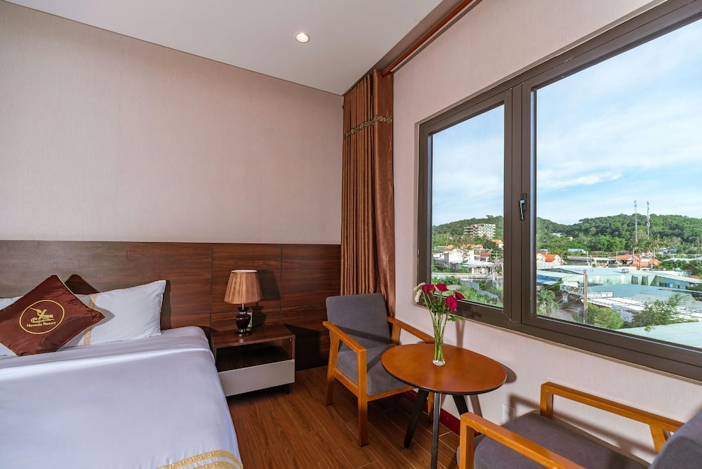 Deluxe Twin Room - Photo 11