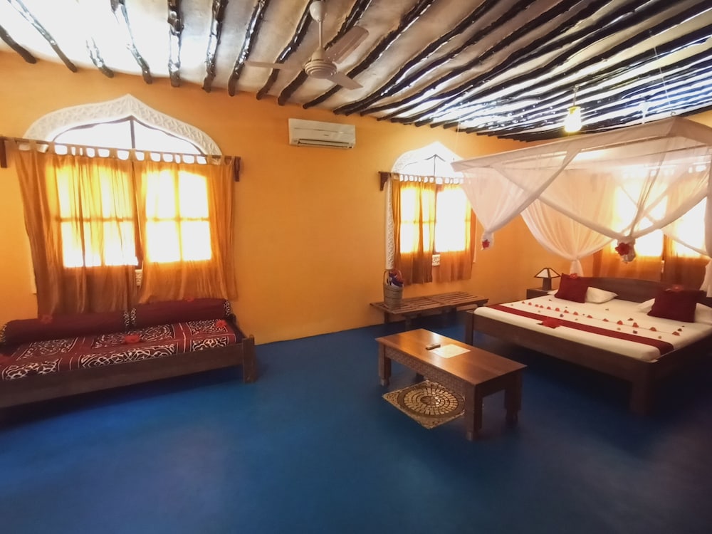 Junior Suite, Ocean View, Sea Facing (n 9)