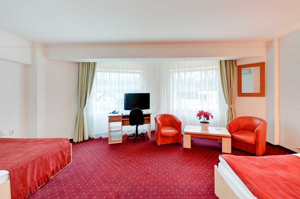 Double or Twin Room photo 1