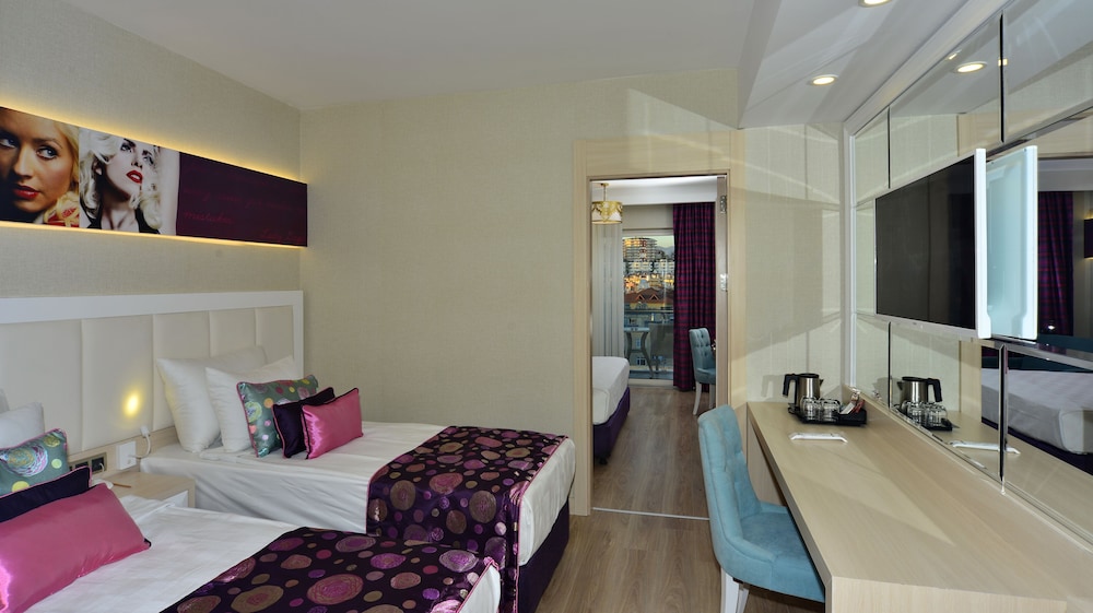 Family Quadruple Room