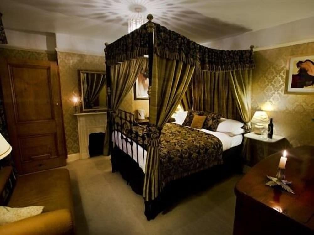 Superior Double Room, Ensuite - Photo 1