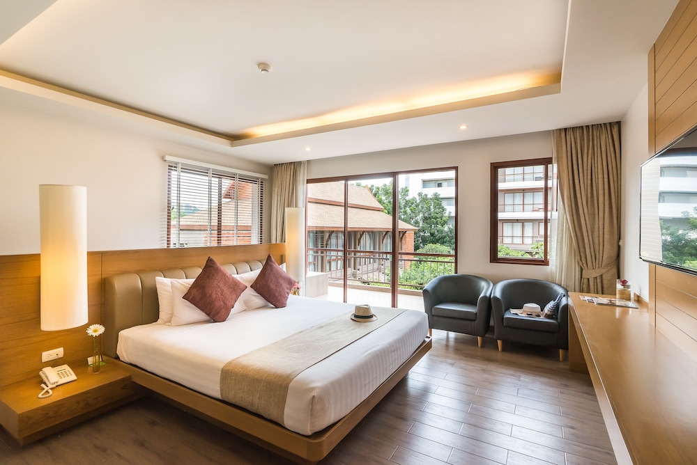 Premier Jacuzzi Deluxe King photo 3