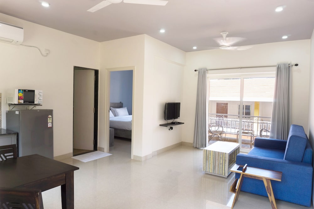 Family Suite, 1 Bedroom, Pool View