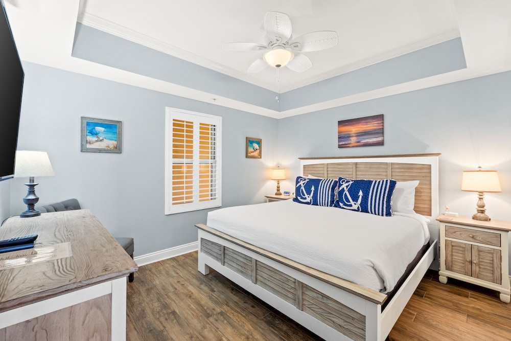 Condo, 1 Bedroom, Ocean View, Beachfront (1003W)