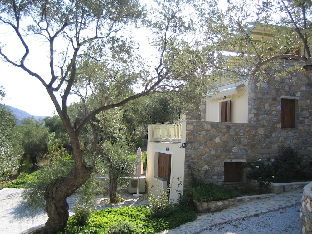 Family House, 2 Bathrooms, Sea View photo 2
