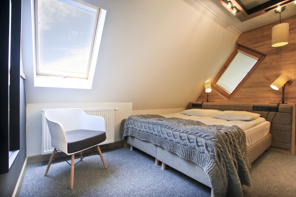 Premium Double or Twin Room photo 3
