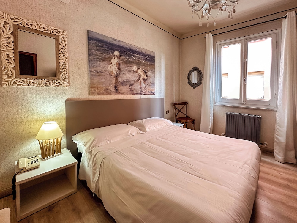 Quadruple Room, 2 Bedrooms photo 1