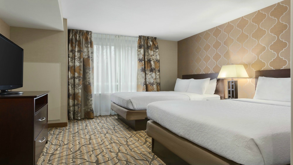 Standard Room, 2 Queen Beds - Photo 1
