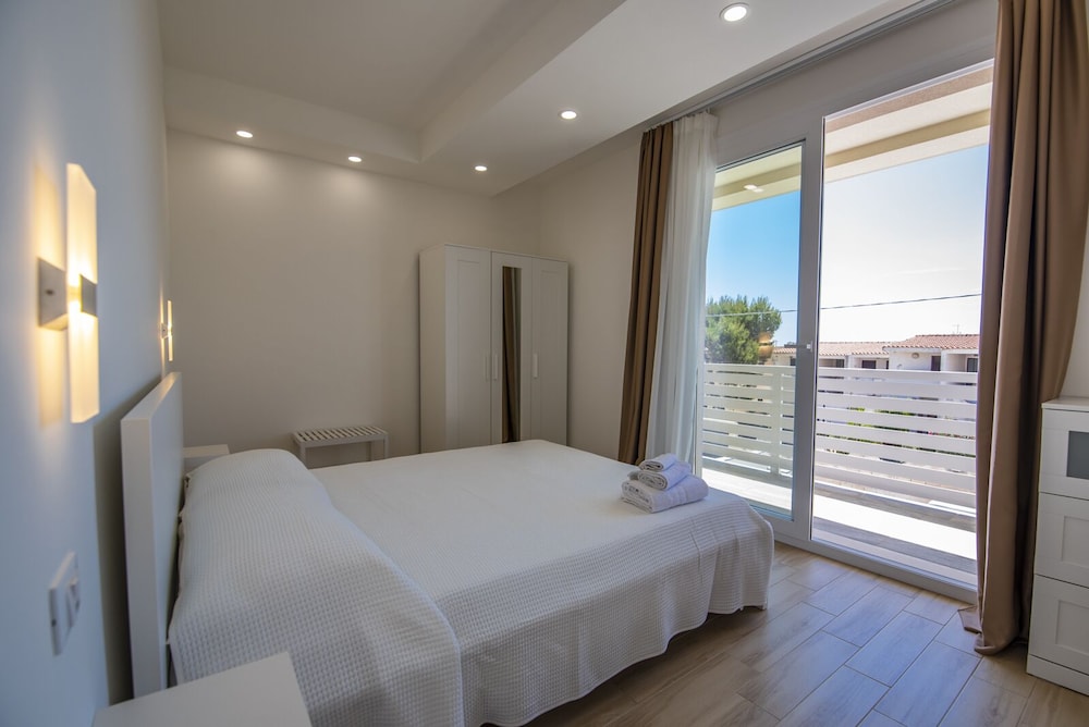 Villa photo 1
