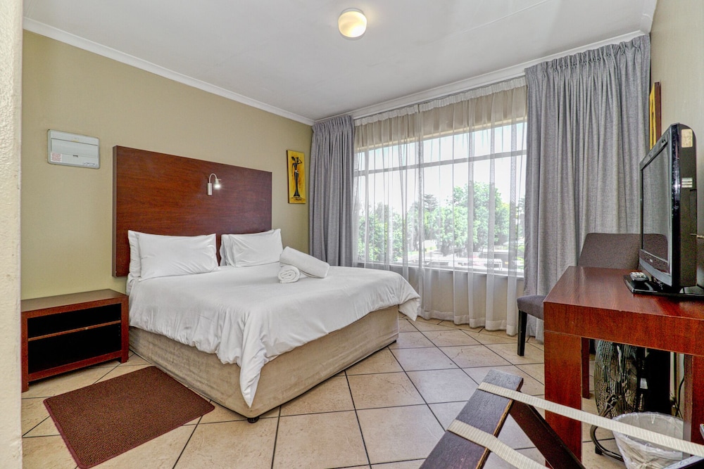 Comfort Studio Suite (1 Bedroom)