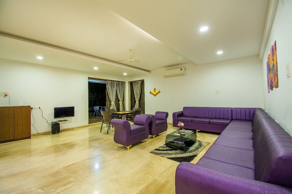 Superior Villa photo 3