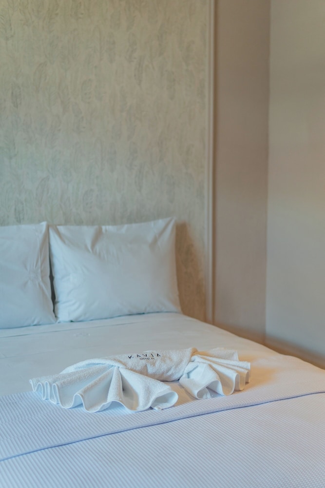 Double Room - Photo 4