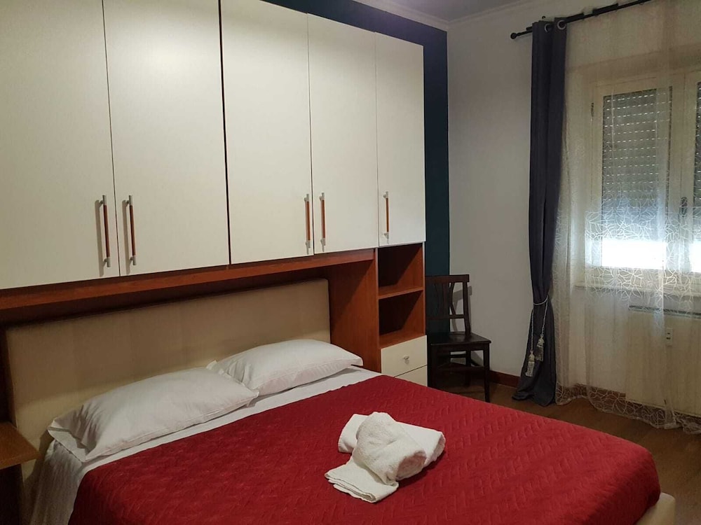Classic Double Room, Private Bathroom (External)
