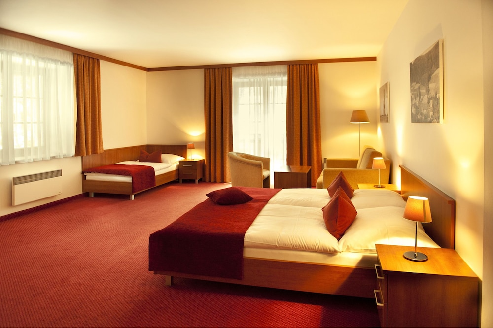 Comfort Triple Room, 1 Bedroom photo 2