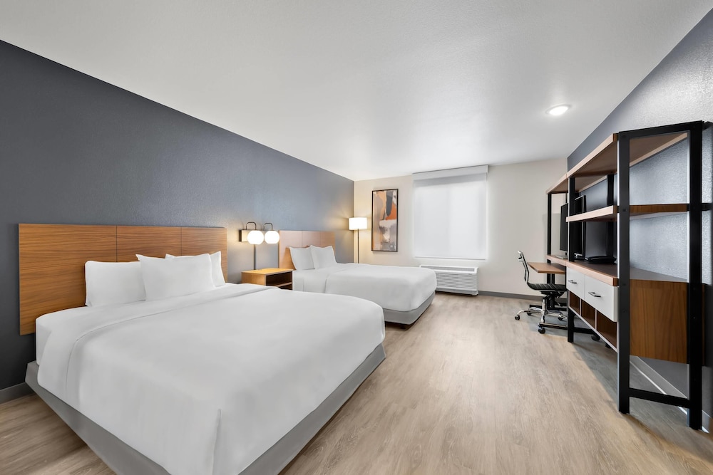 Suite, 2 Queen Beds, Accessible, Non Smoking photo 1