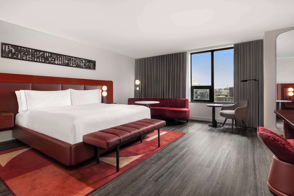Junior Suite, 1 King Bed (Themed)