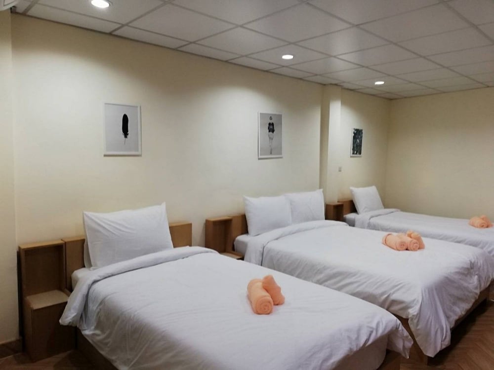 Family Quadruple Room, Multiple Beds photo 3