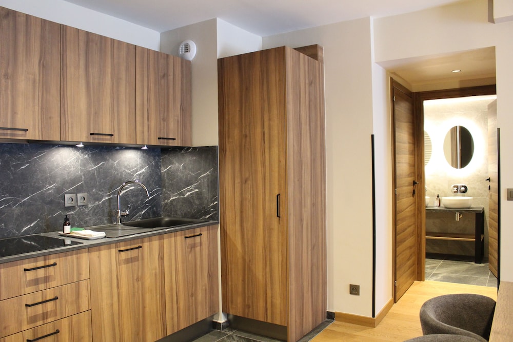 Deluxe Apartment, River View photo 2