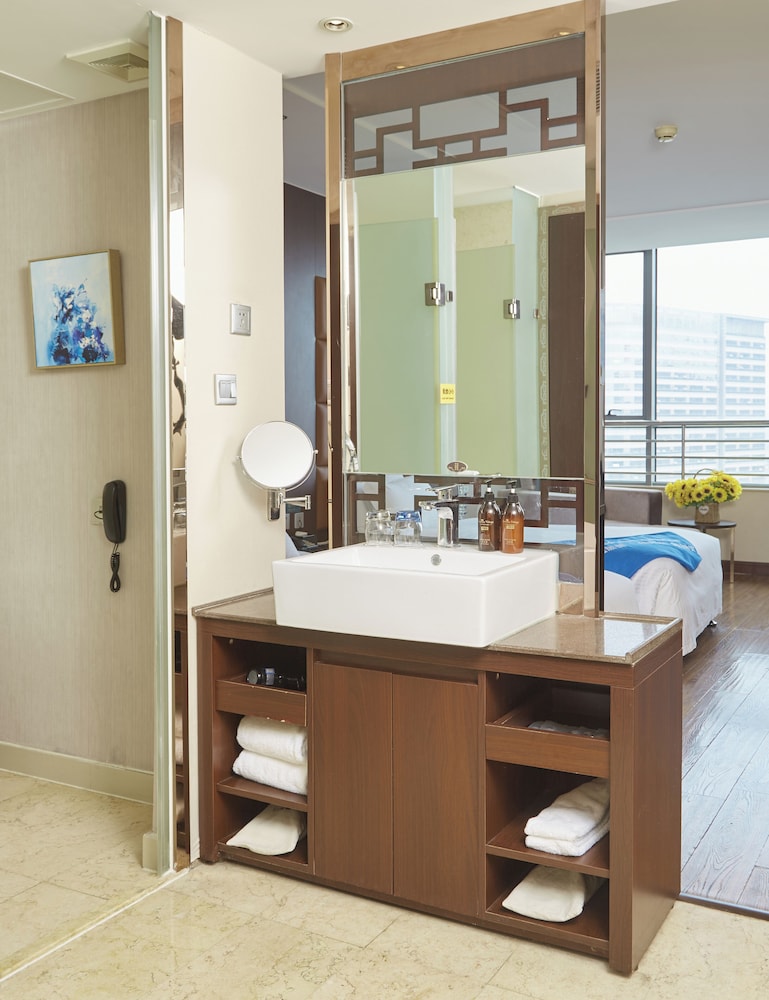 Standard Twin Room photo 2