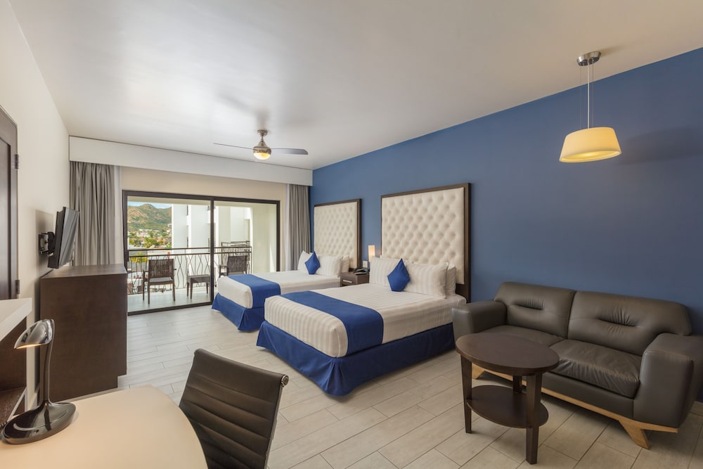 Family Suite, 1 Bedroom, Kitchenette