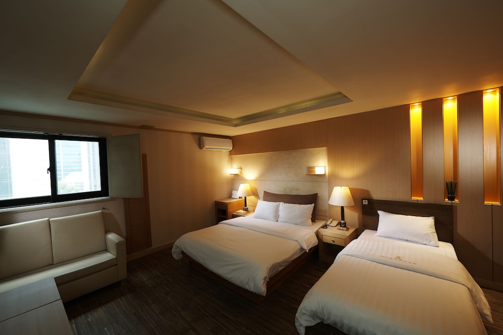 Twin Plus Room - Photo 4