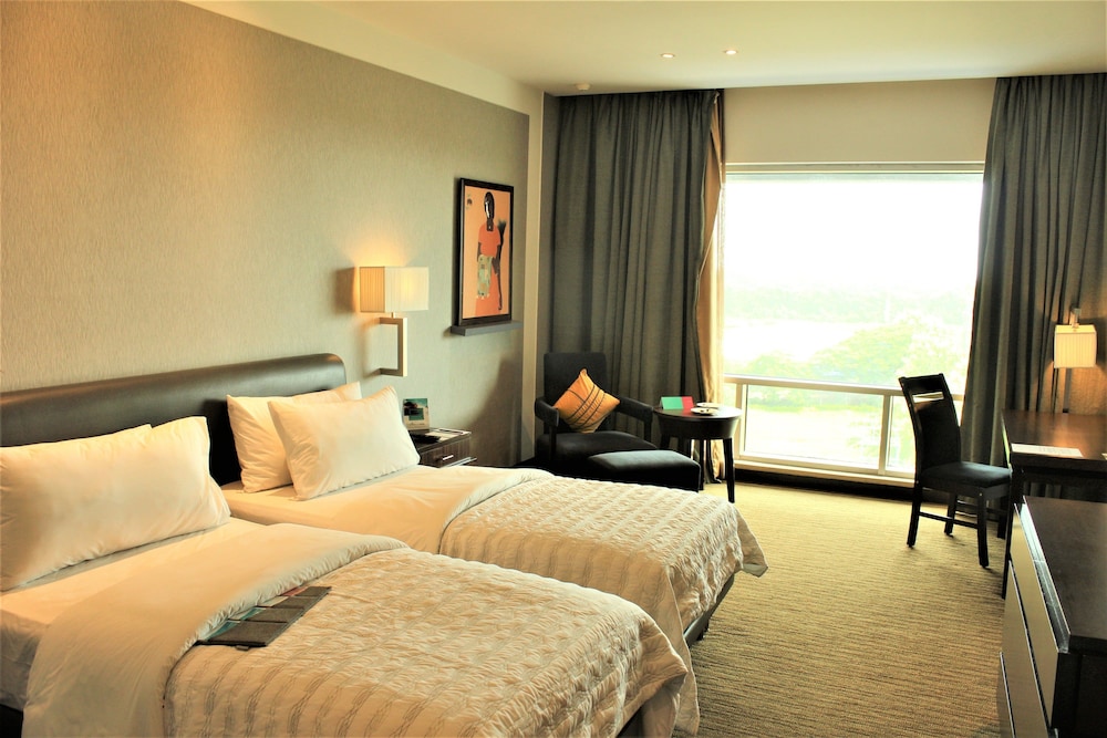 Deluxe Room, 2 Twin Beds, City View - Photo 8