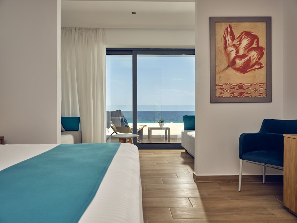 Suíte de Luxo (Vista Panorâmica para o Mar)