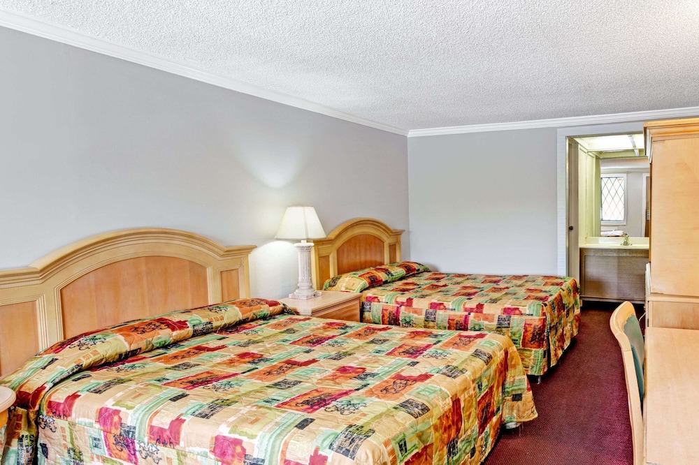 Room, 2 Double Beds, Accessible